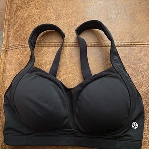 LULULEMON sports bra 32D